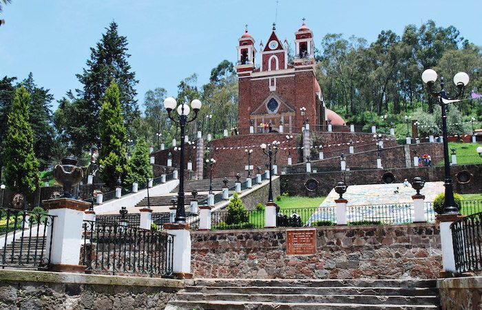 Metepec-Pueblo-Magico-del-Estado-de-Mexico-Pueblos-Magicos-de-Mexico-v001-compressor