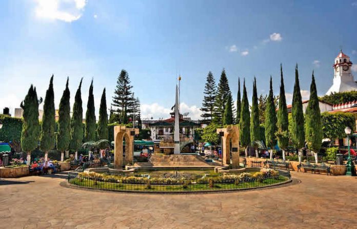 Ixtapan-de-la-Sal-Pueblo-Magico-del-Estado-de-Mexico-v001-compressor